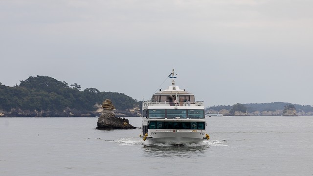 松島航路の観光船